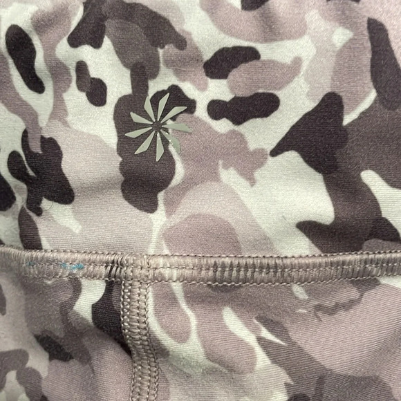 Athleta girl high rise printed chit chat tight in purple camo XS/6 - Picture 6 of 9